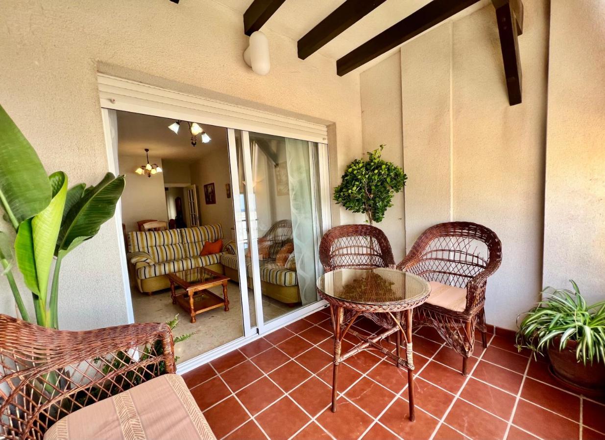 Apartamento Playa Calahonda El Farillo Con Terraza Dış mekan fotoğraf