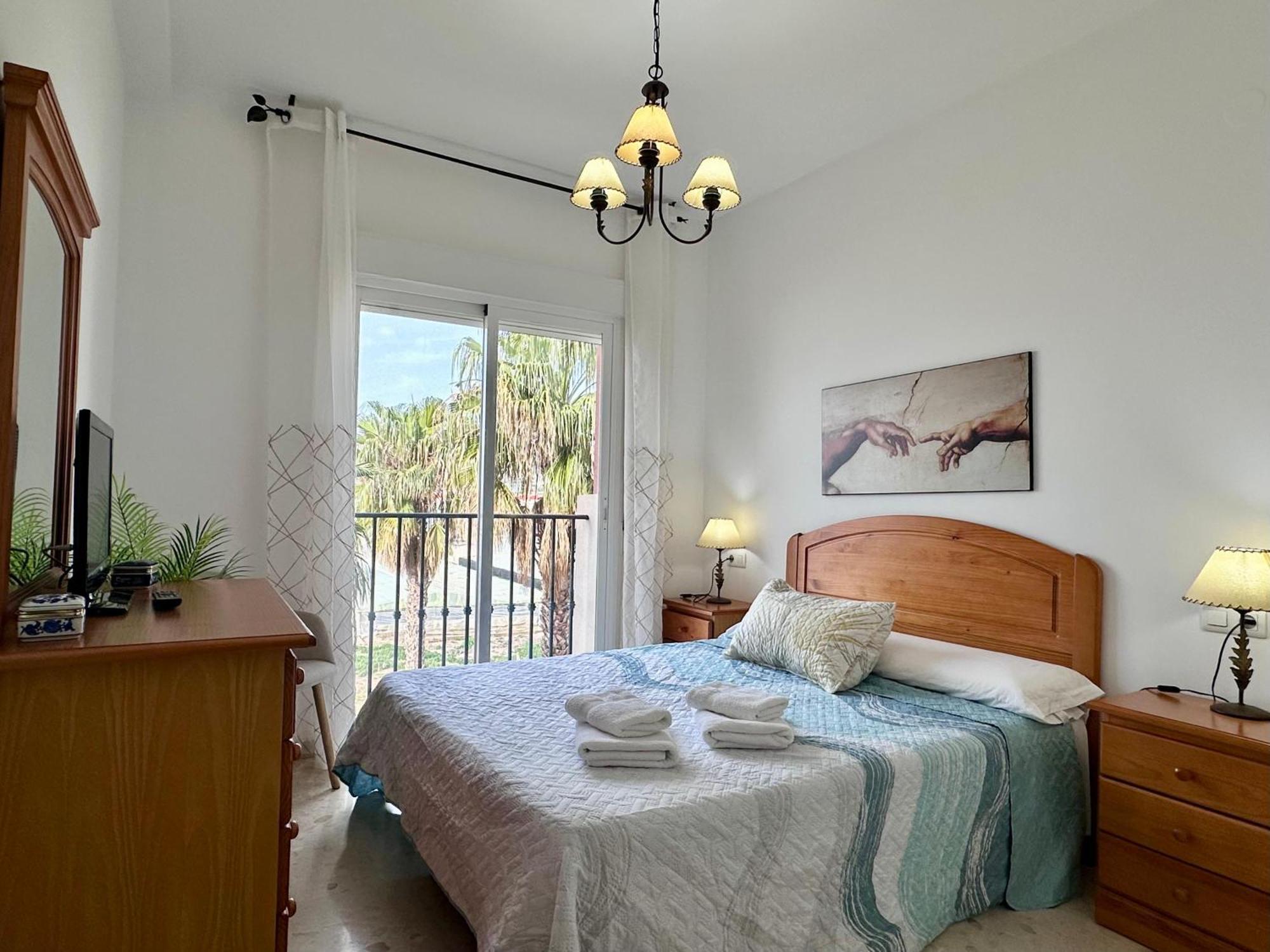 Apartamento Playa Calahonda El Farillo Con Terraza Dış mekan fotoğraf